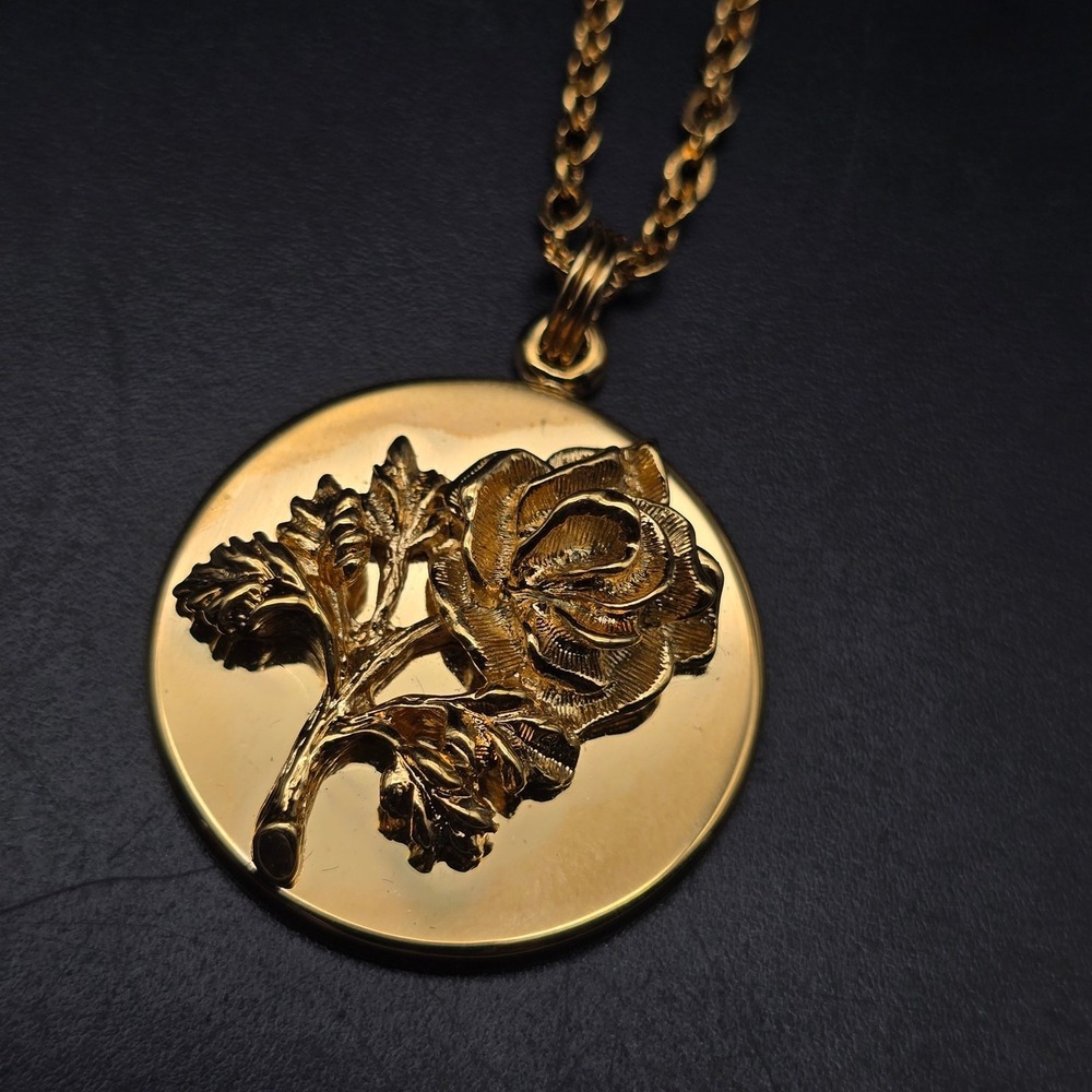 Avon 1986 Rose Pendant Necklace Gold Tone Vintage Costume Jewelry